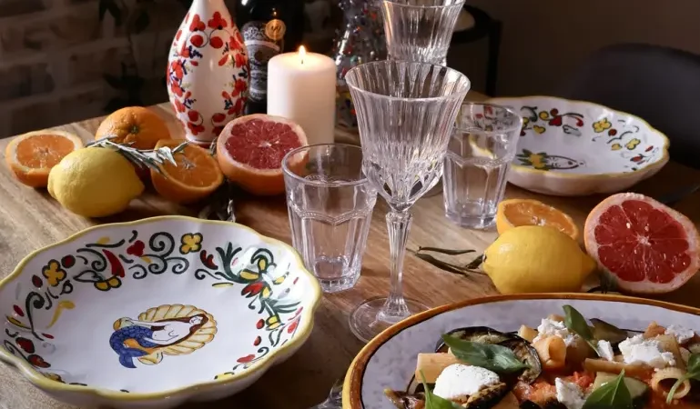 Pourquoi les Italiens prennent-ils autant de temps à table ? Les secrets de la convivialité italienne